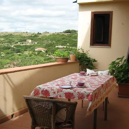 Сasa de vacaciones Casa Bea Bosa/magomadas *