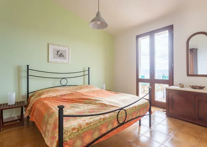 Tatil Evi Casa Bea Bosa/magomadas Magomadas